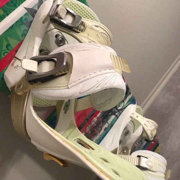 Snowboard - Picture 3 of 4